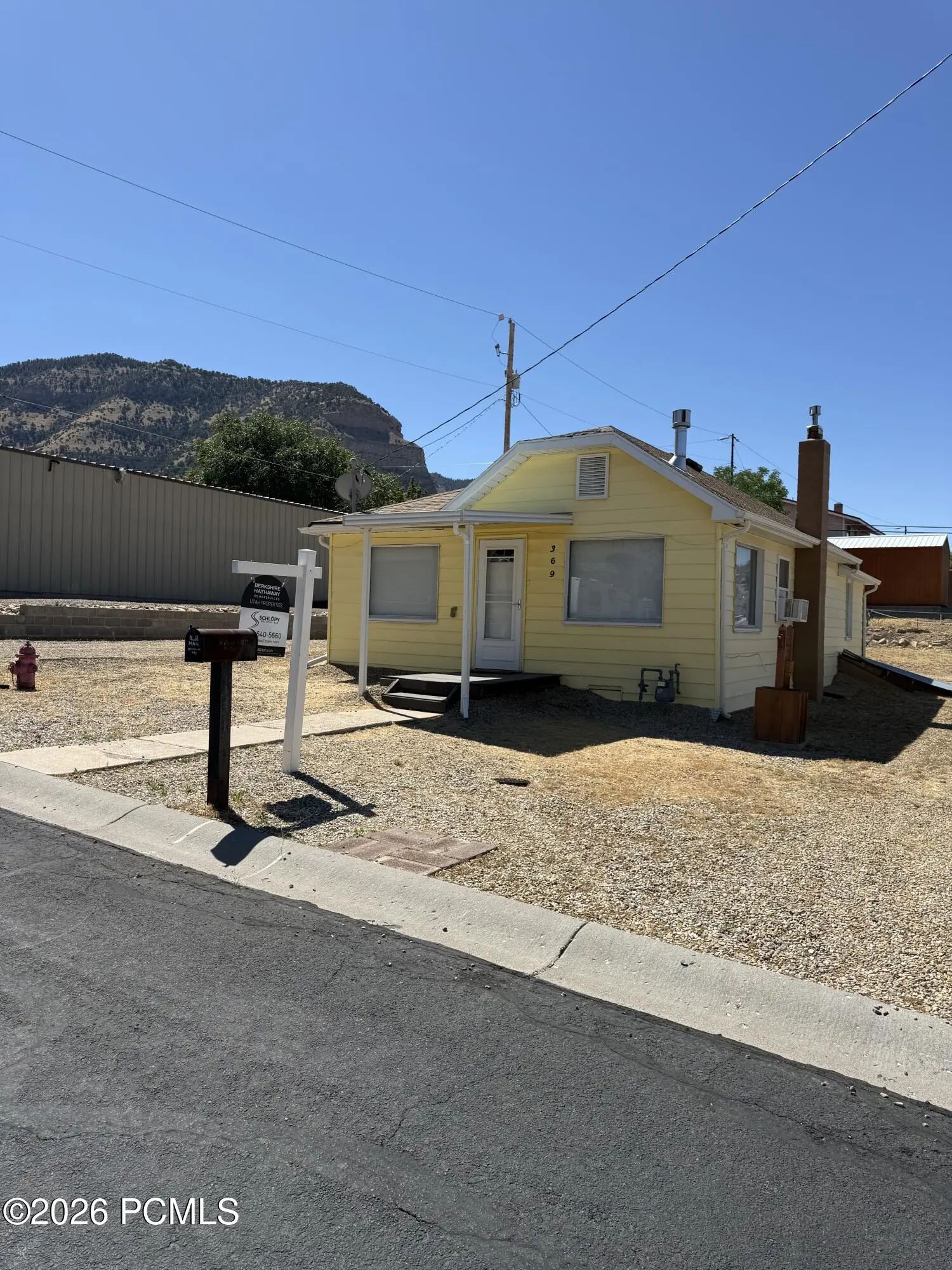 369 N 400, East Carbon