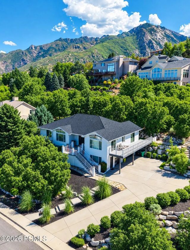 10193 S Majestic Canyon Road, Sandy
