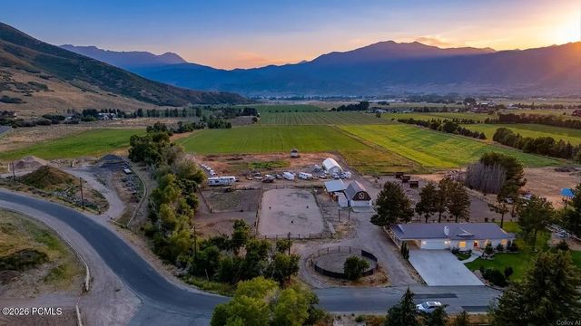 3400 S Big Hollow Road, Daniel