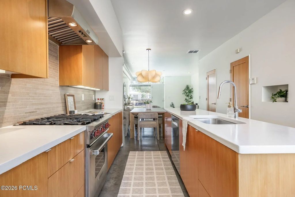 1144 S West Temple Street, Salt Lake City