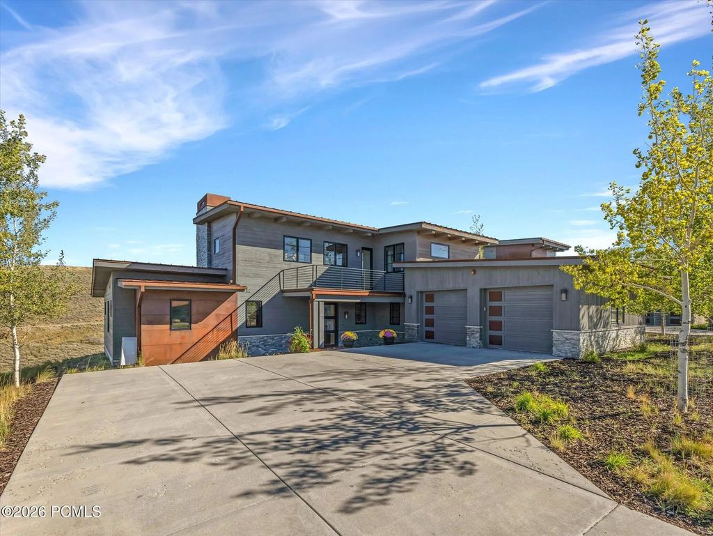 6634 W Golden Bear Loop, Park City