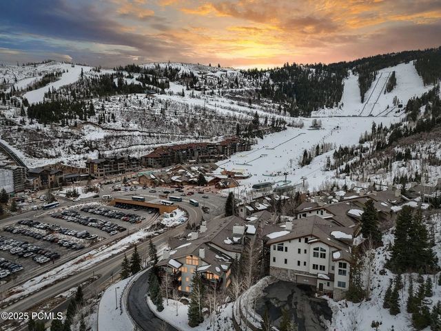 2100 Deer Valley Drive 7, Park City