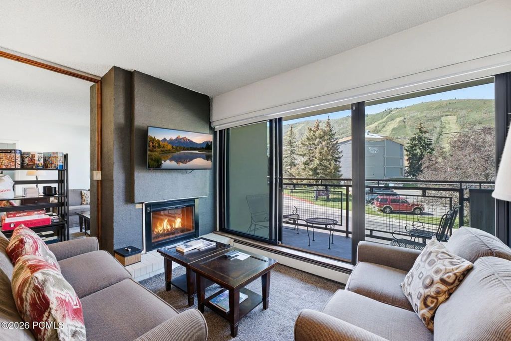 1482 Empire Avenue 307, Park City