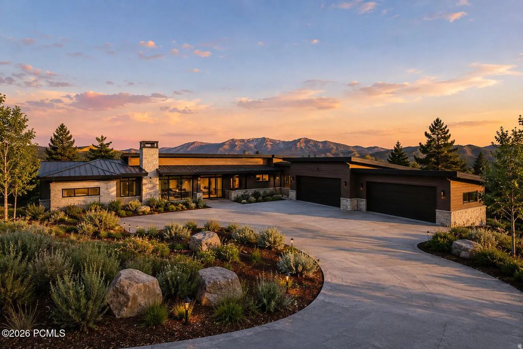 7429 W Golden Bear Loop, Park City