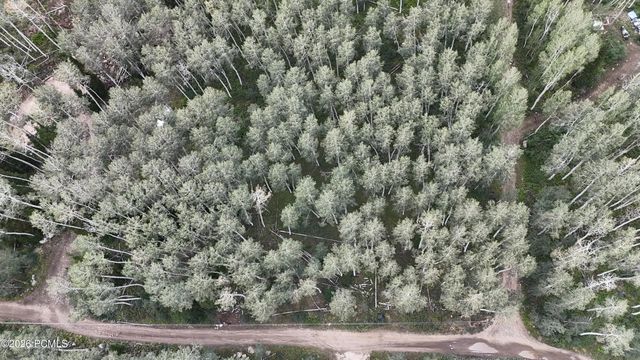 5057 N Larkspur Road 116&115, Midway