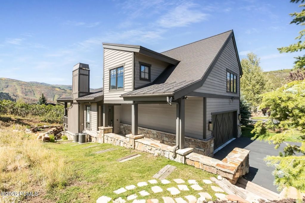 1524 April Mountain Drive 37, Park City