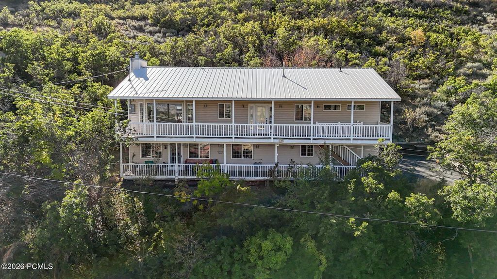 380 Luzern Road, Midway