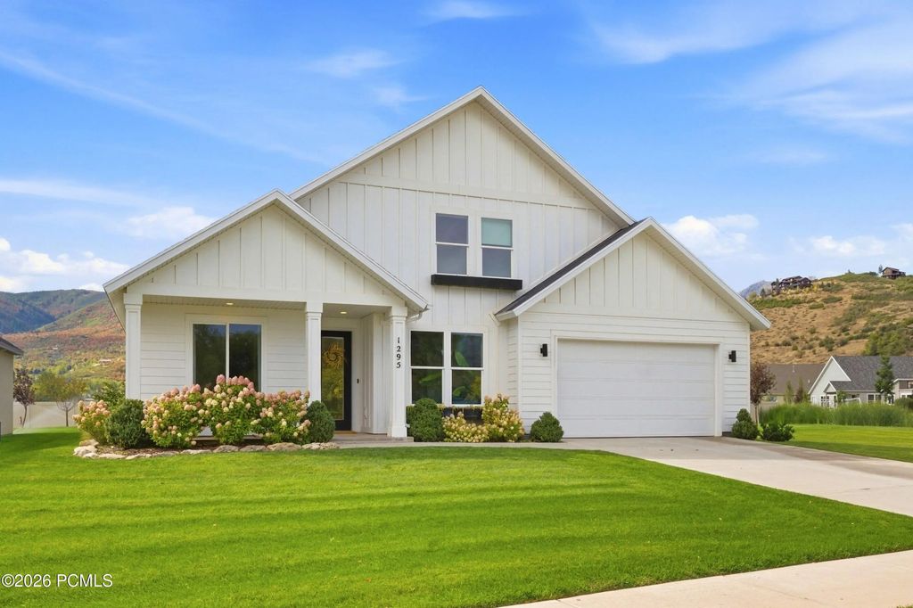 1295 N Canyon View Road, Midway