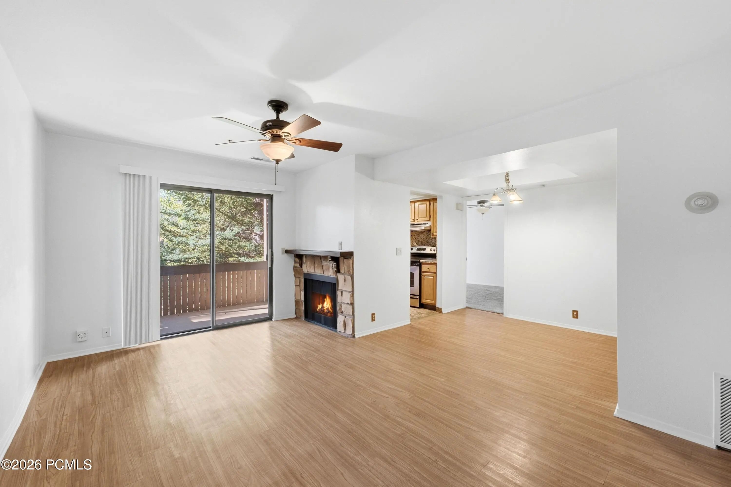 Photo of Listing #12604519