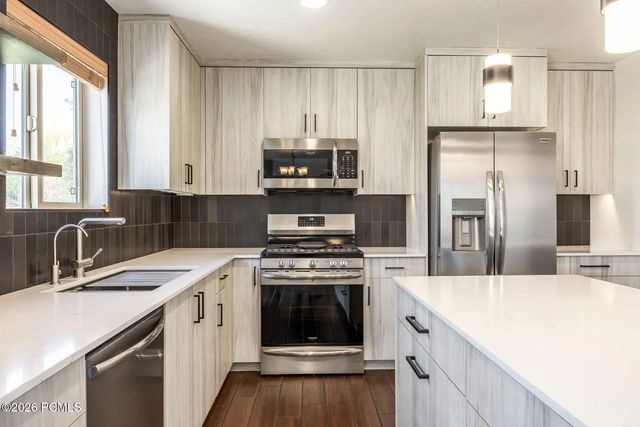 5705 N Narrow Leaf Court, Park City
