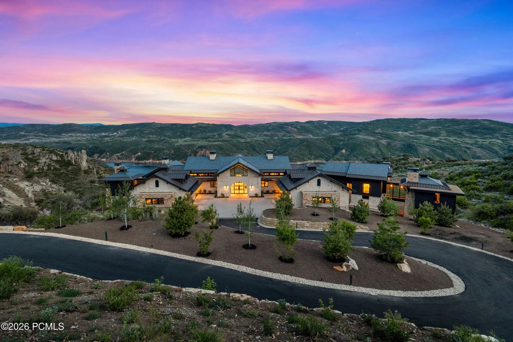 8988 N Sleeping Rock Circle, Hideout