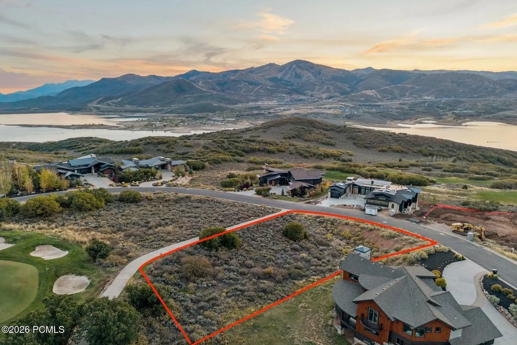 1155 E Lasso Trail 32, Hideout