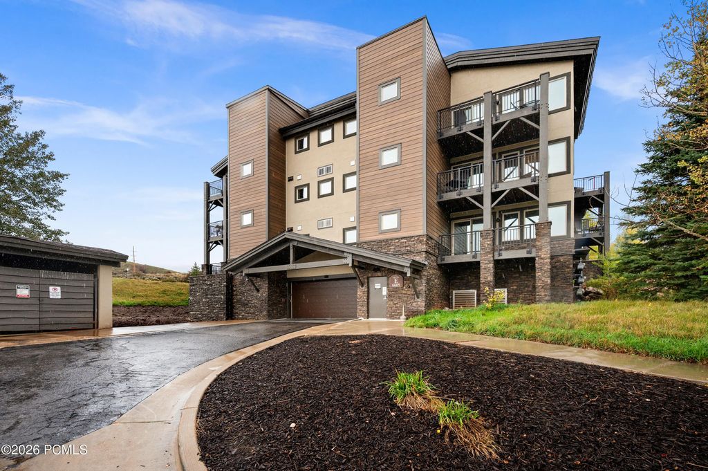 6605 N Overland Apt 306, Park City