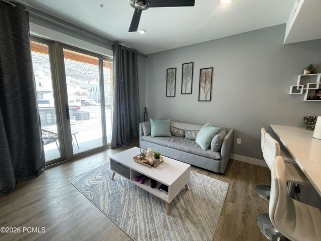 1846 Prospector Avenue 202, Park City