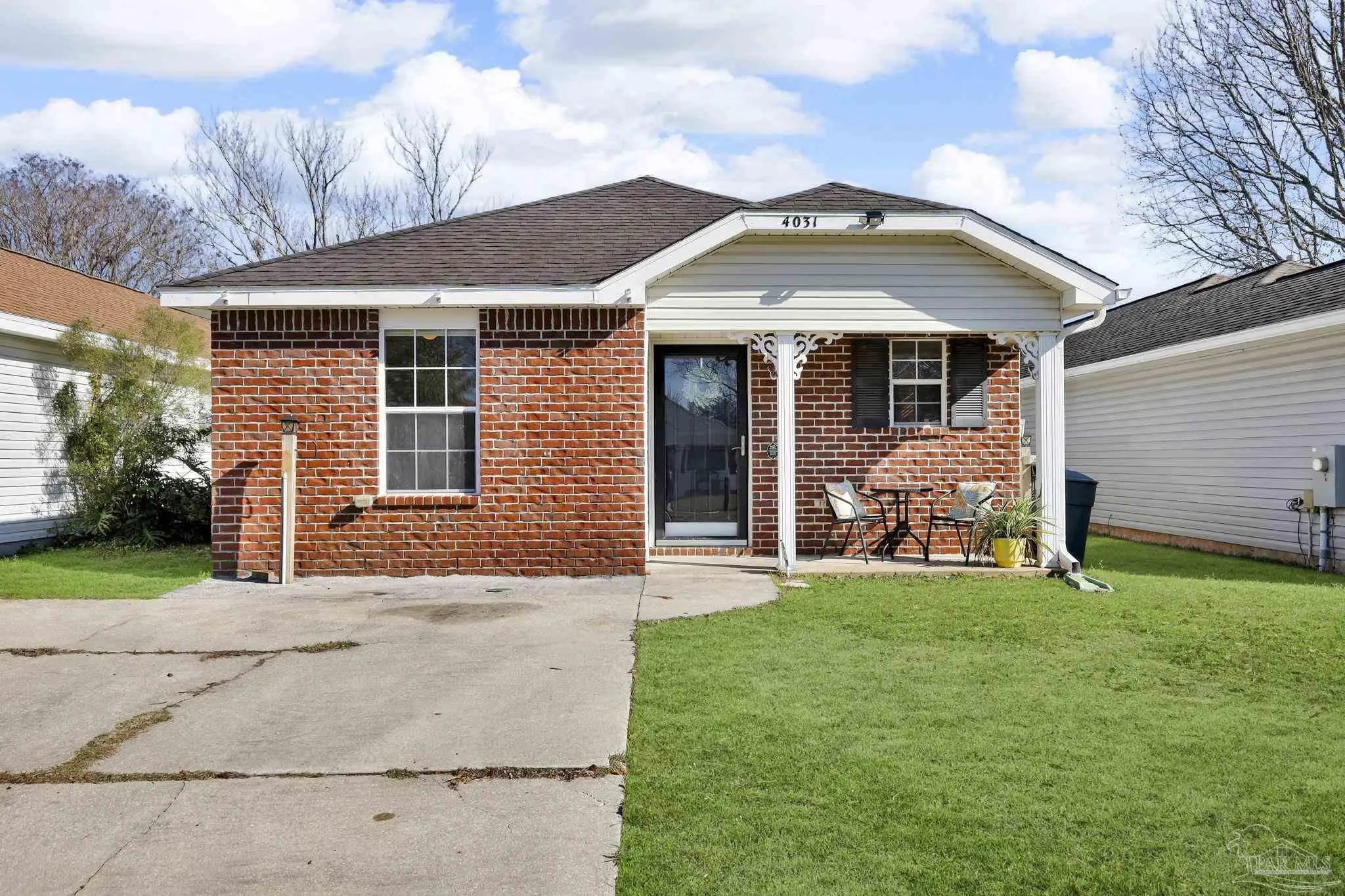 Photo of Listing #676225