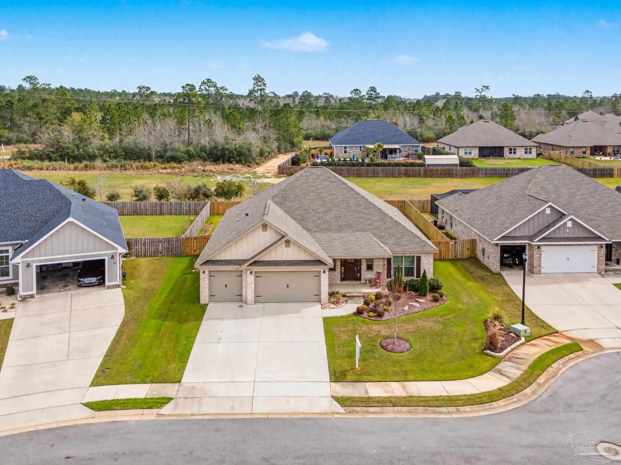 Photo of Listing #678470