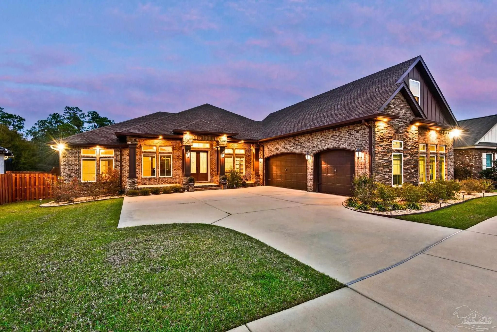 Photo of Listing #679482