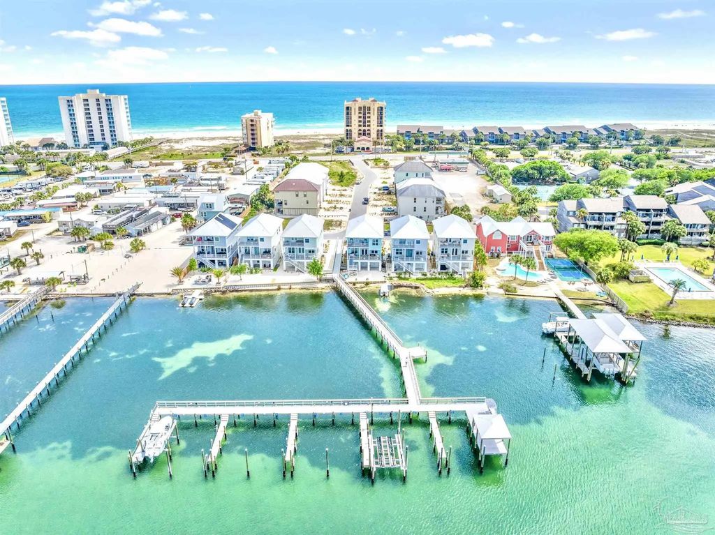 217 Clipper Dr, Perdido Key