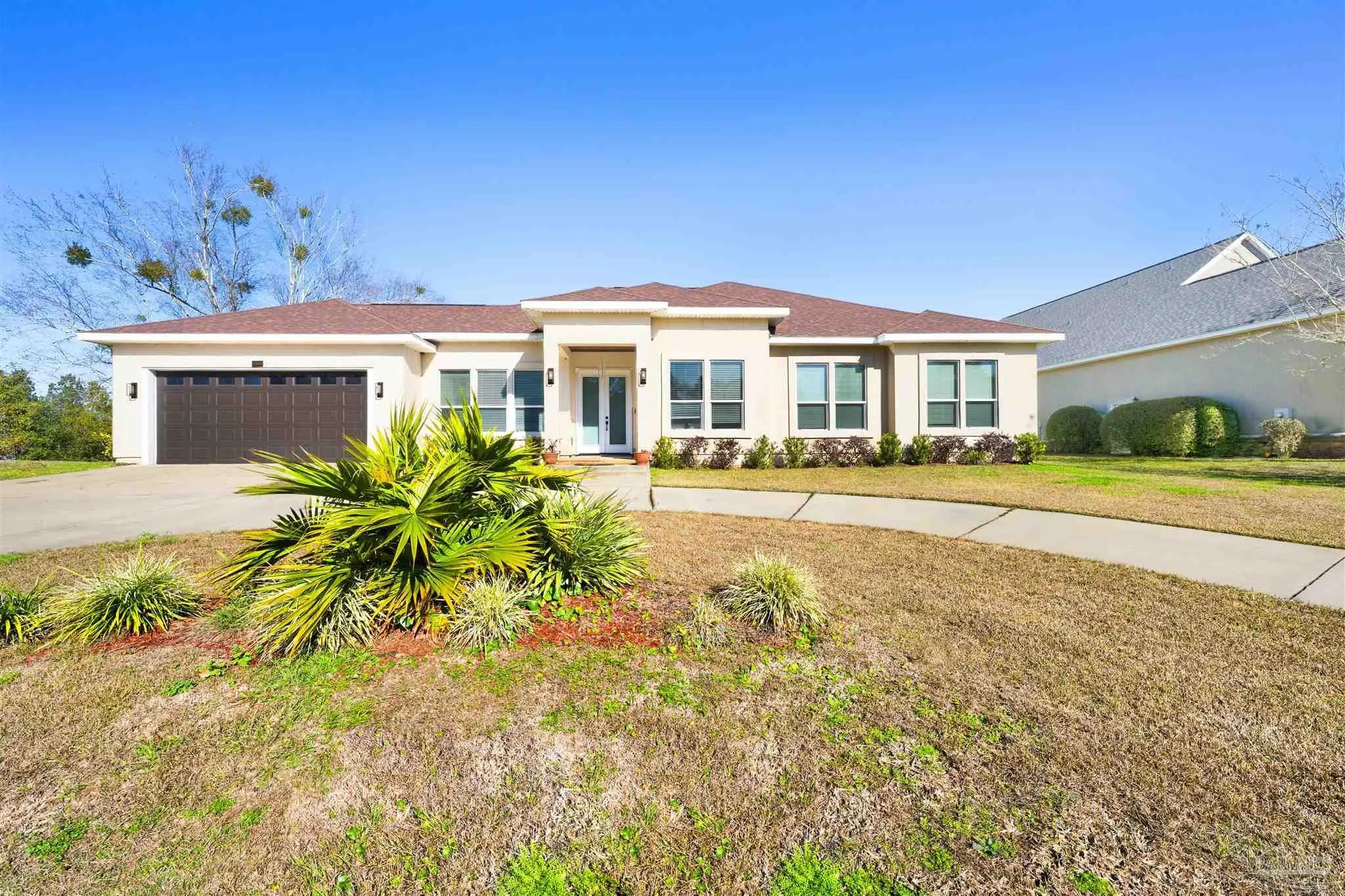 Photo of Listing #675705