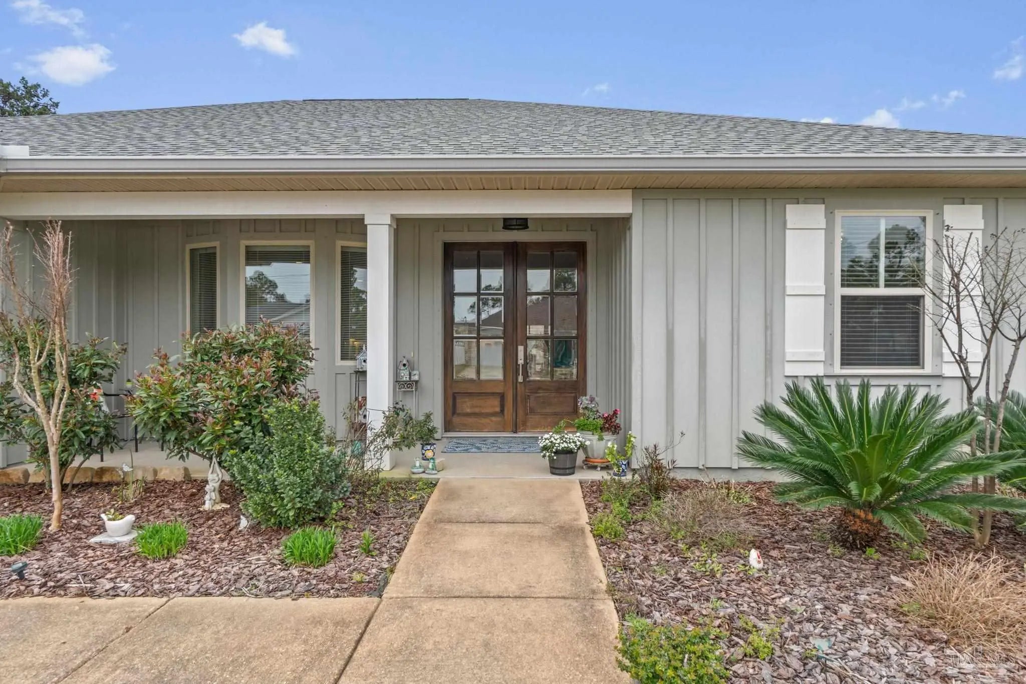 Photo of Listing #679236