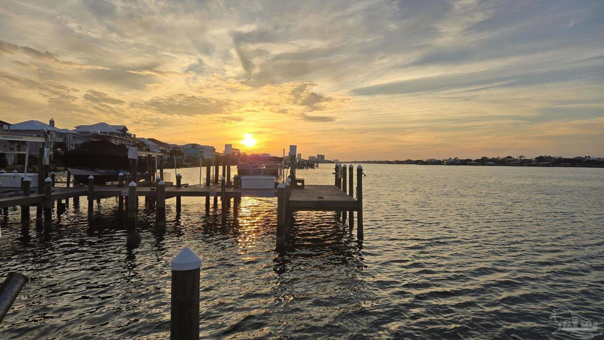 Photo of Listing #679854