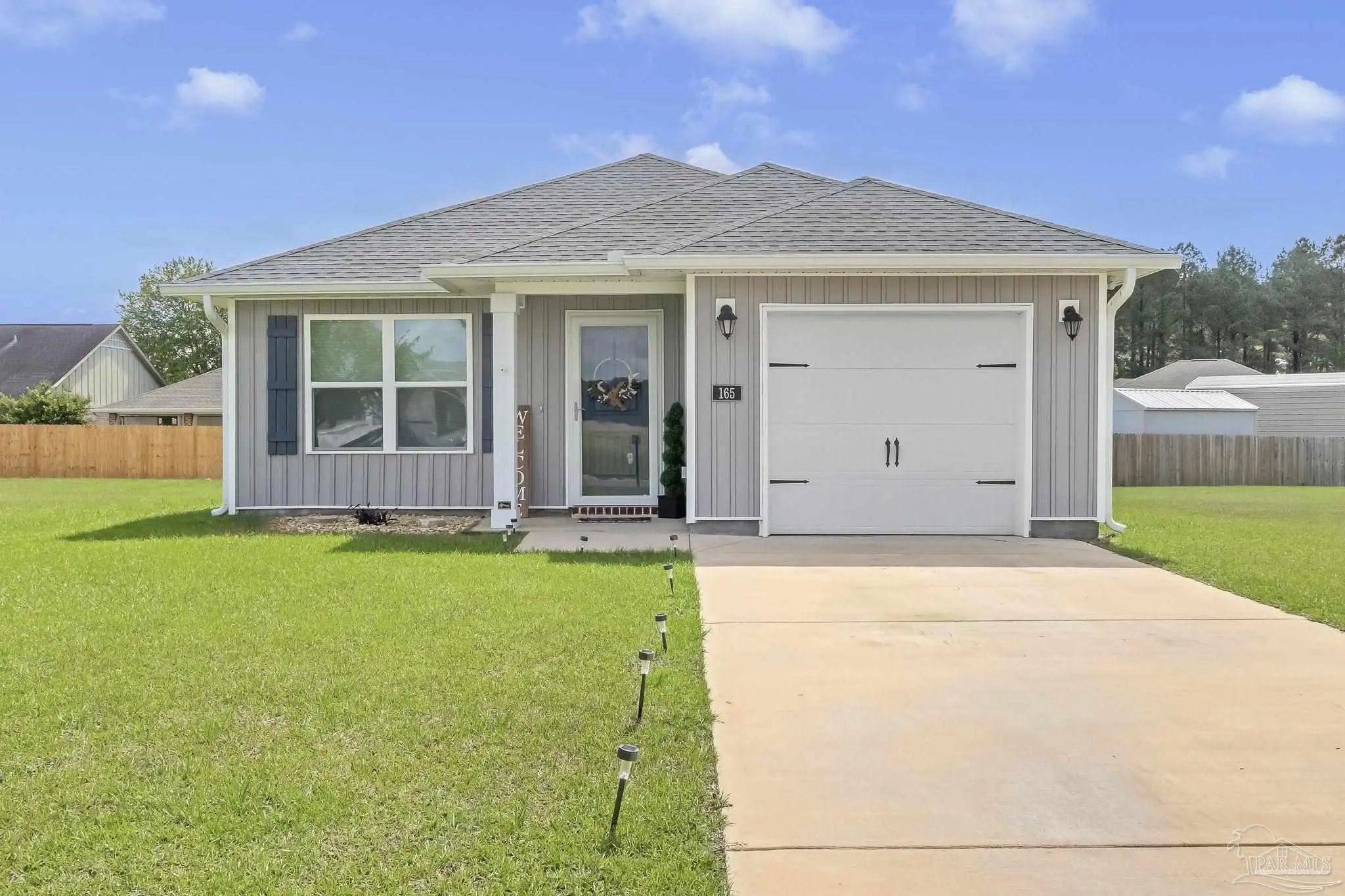 Photo of Listing #664077