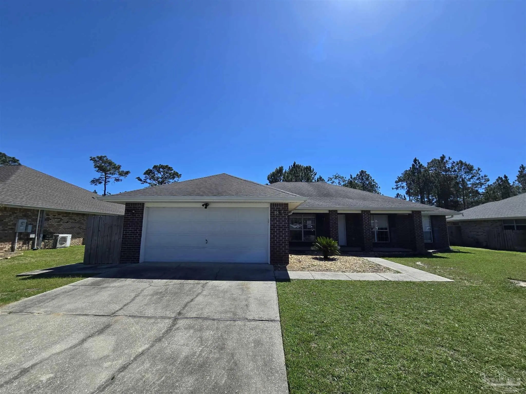 Photo of Listing #680074