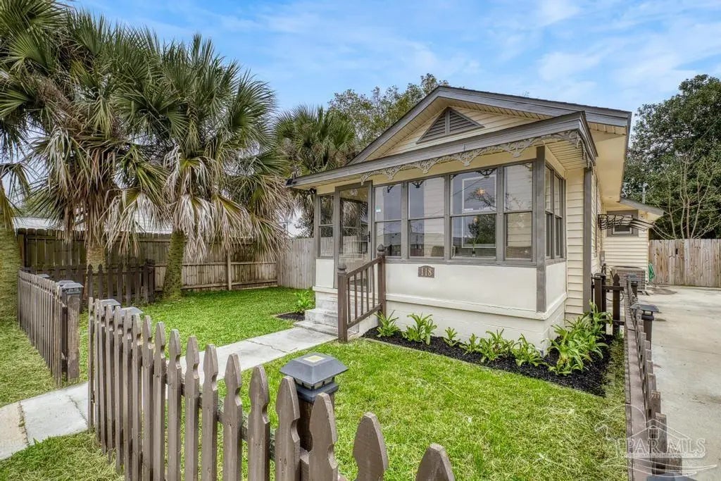 Photo of Listing #678657