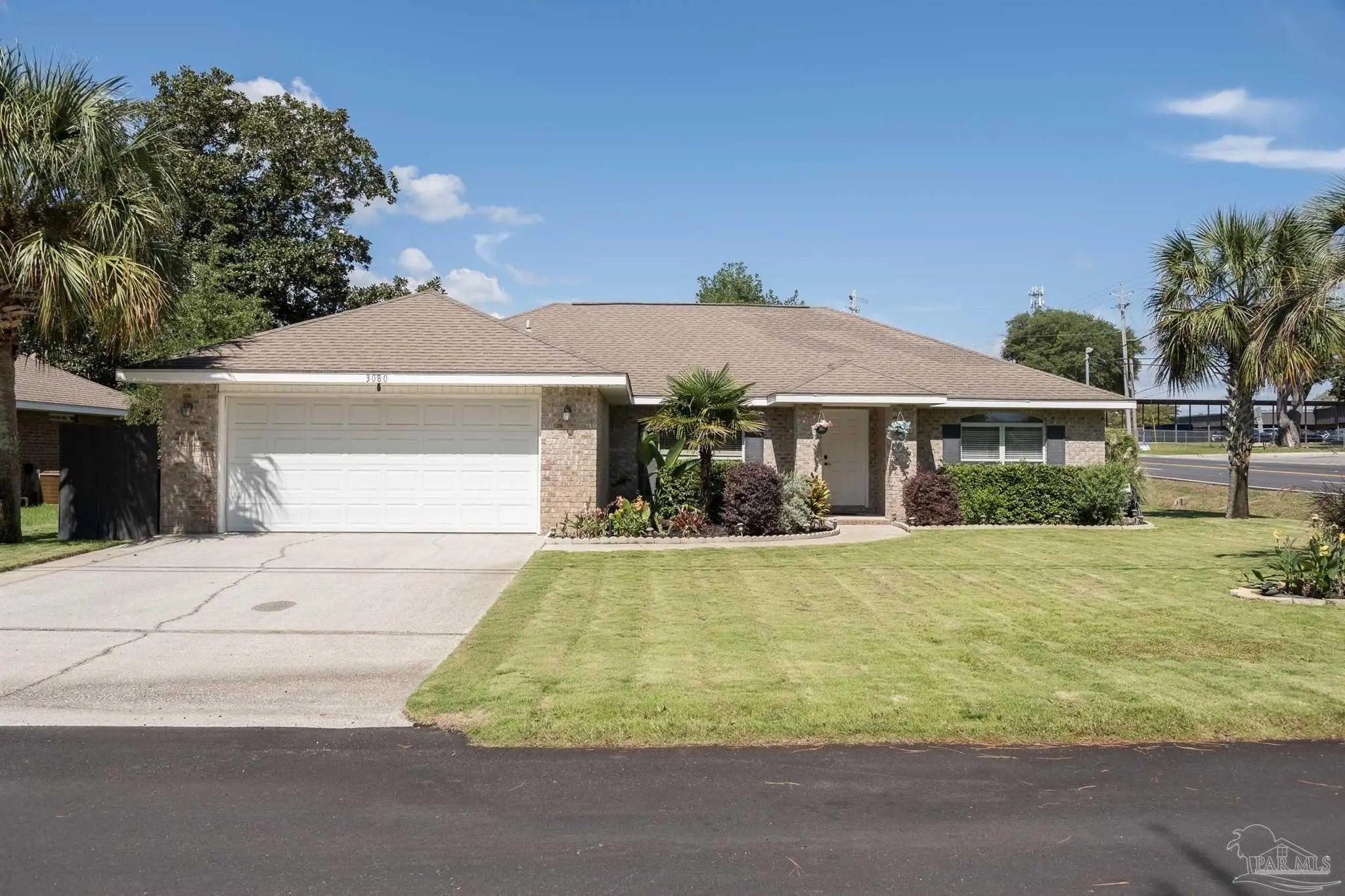 Photo of Listing #671866