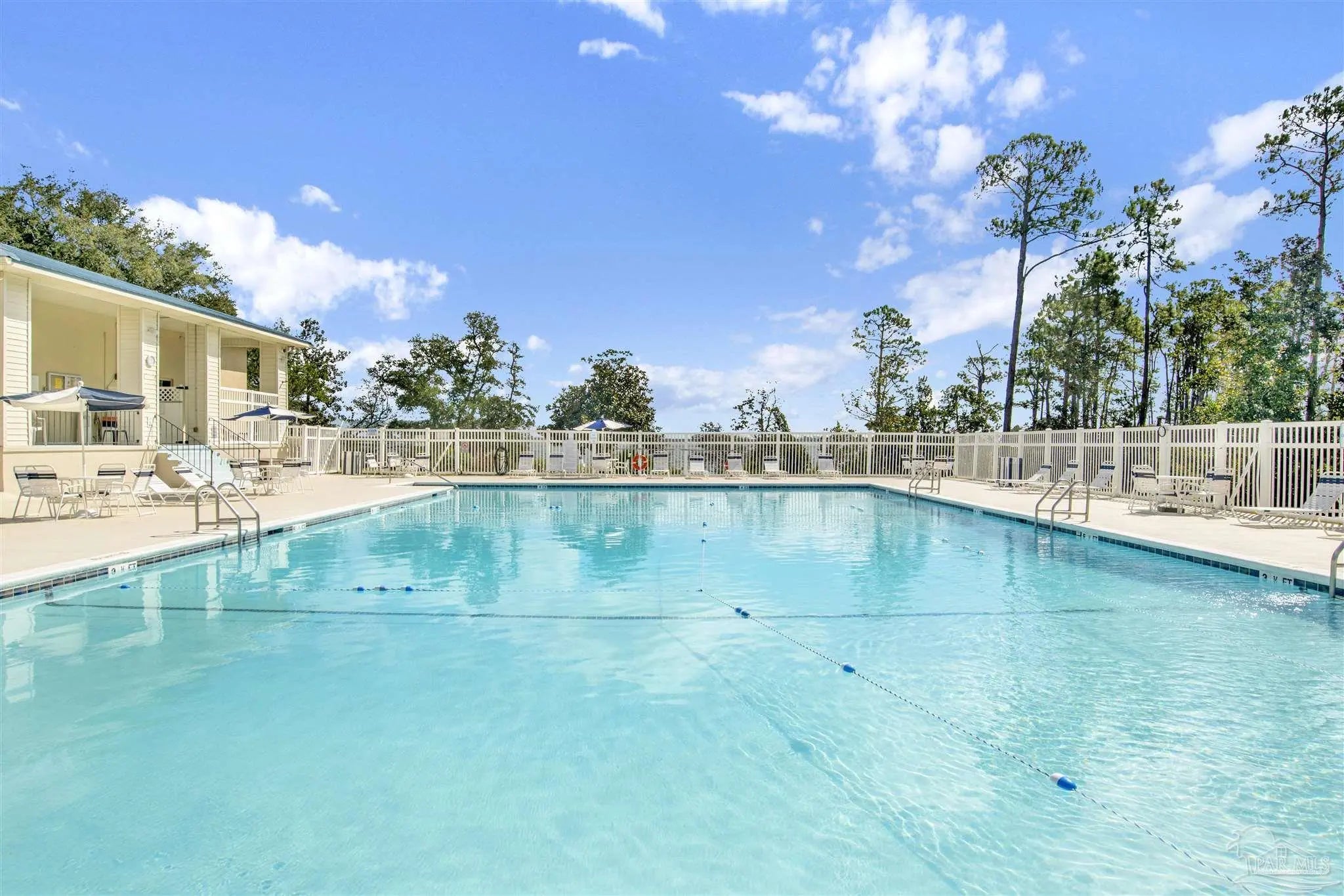 Photo of Listing #678597