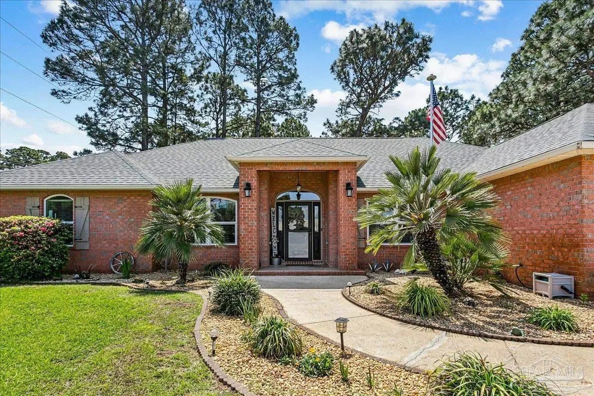 Photo of Listing #679899