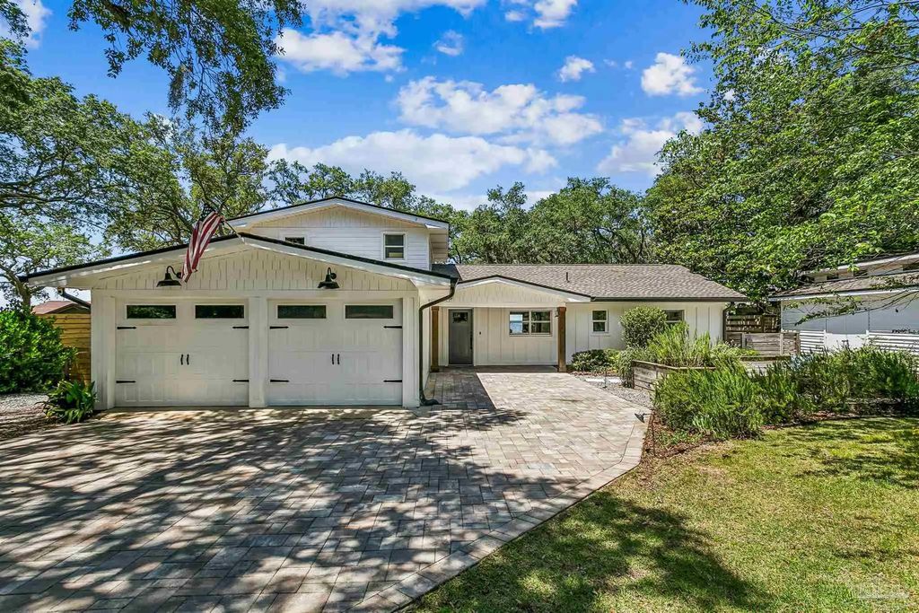 4536 Hickory Shores Blvd, Gulf Breeze
