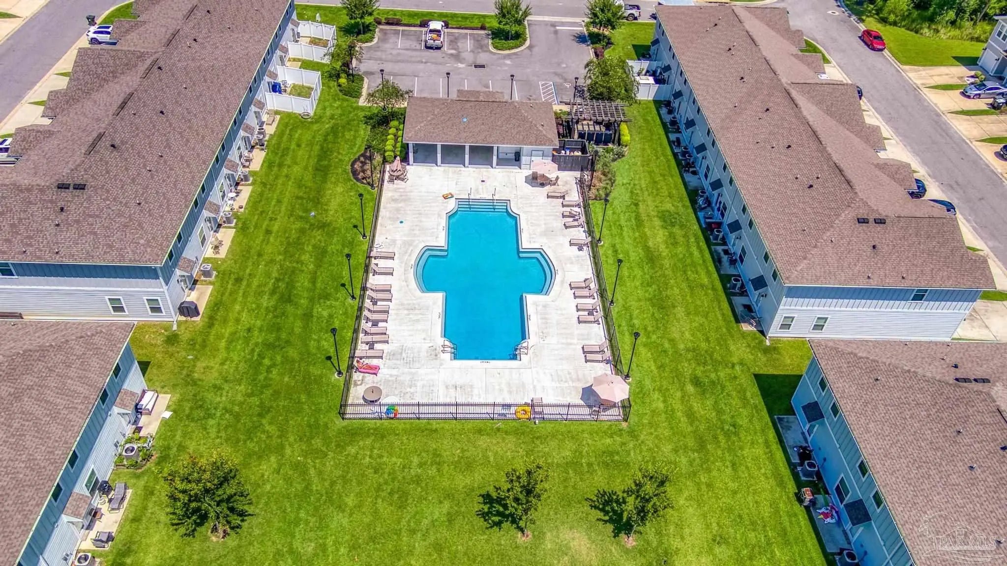 Photo of Listing #669990