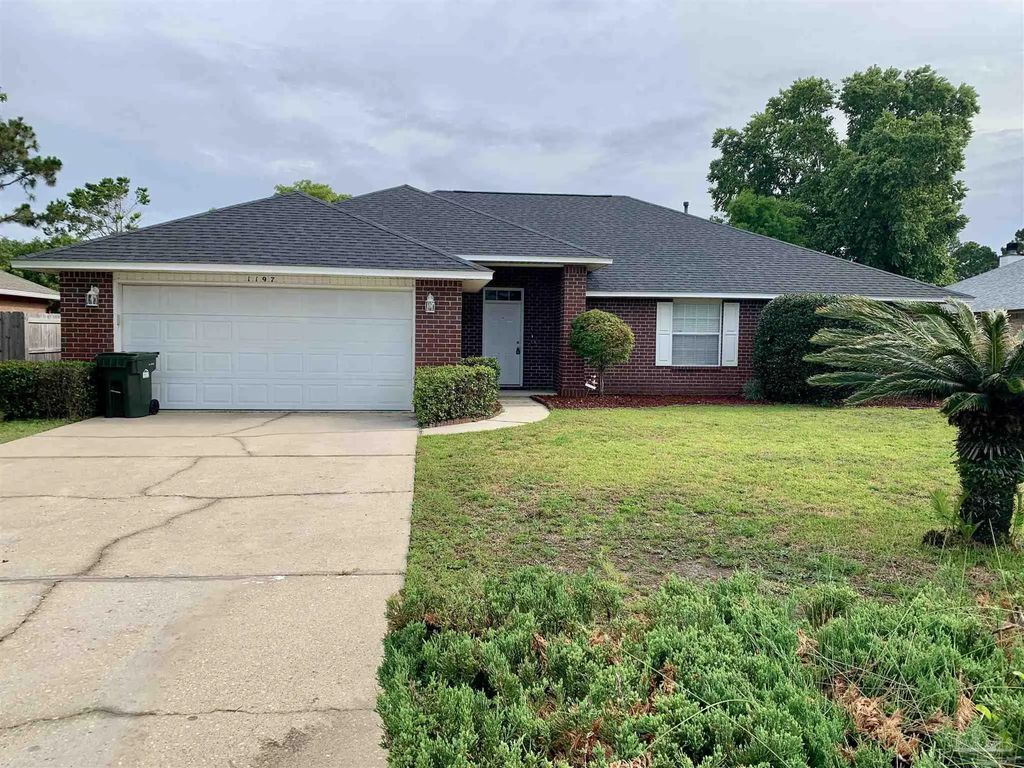 1197 Freeboard Blvd, Pensacola