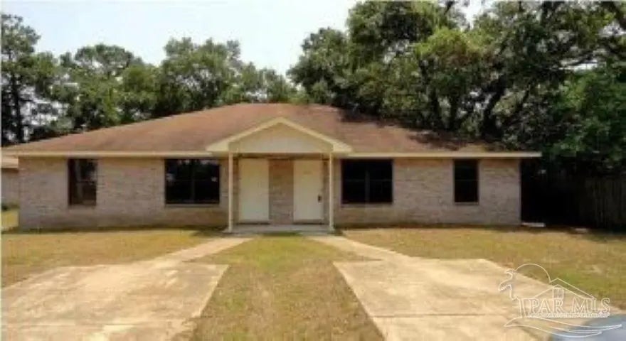 Photo of Listing #673378