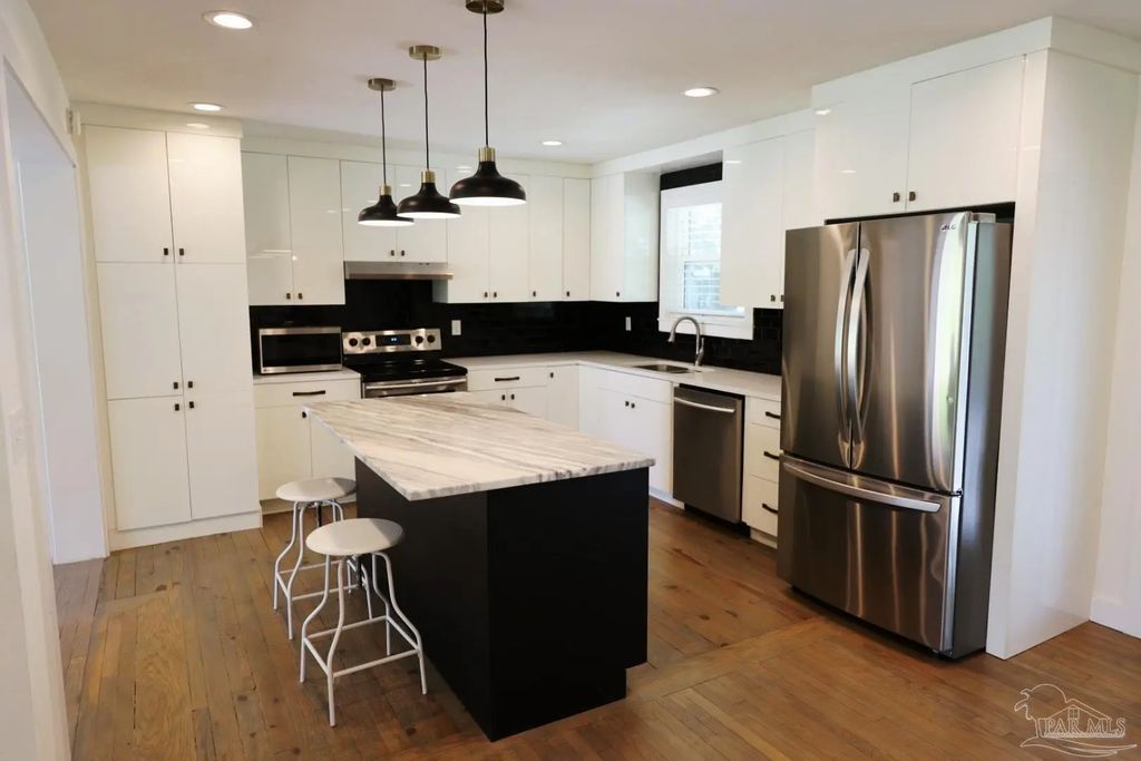 1630 Maura St, Pensacola