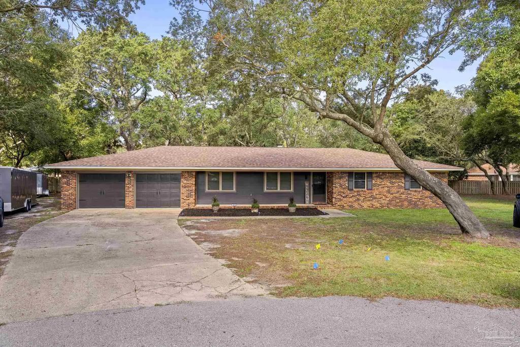 1539 Bay Woods Rd, Gulf Breeze