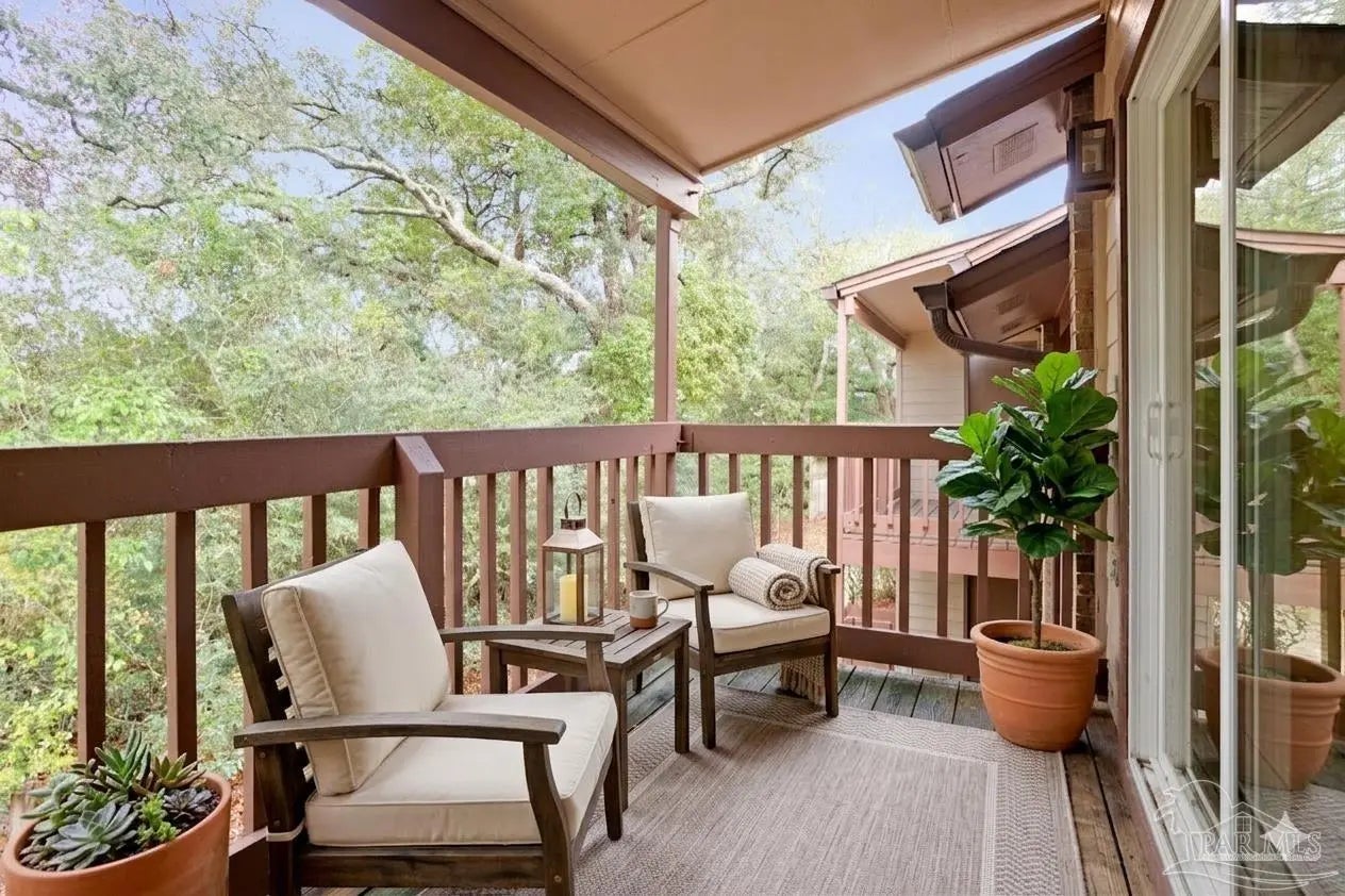 Photo of Listing #679451