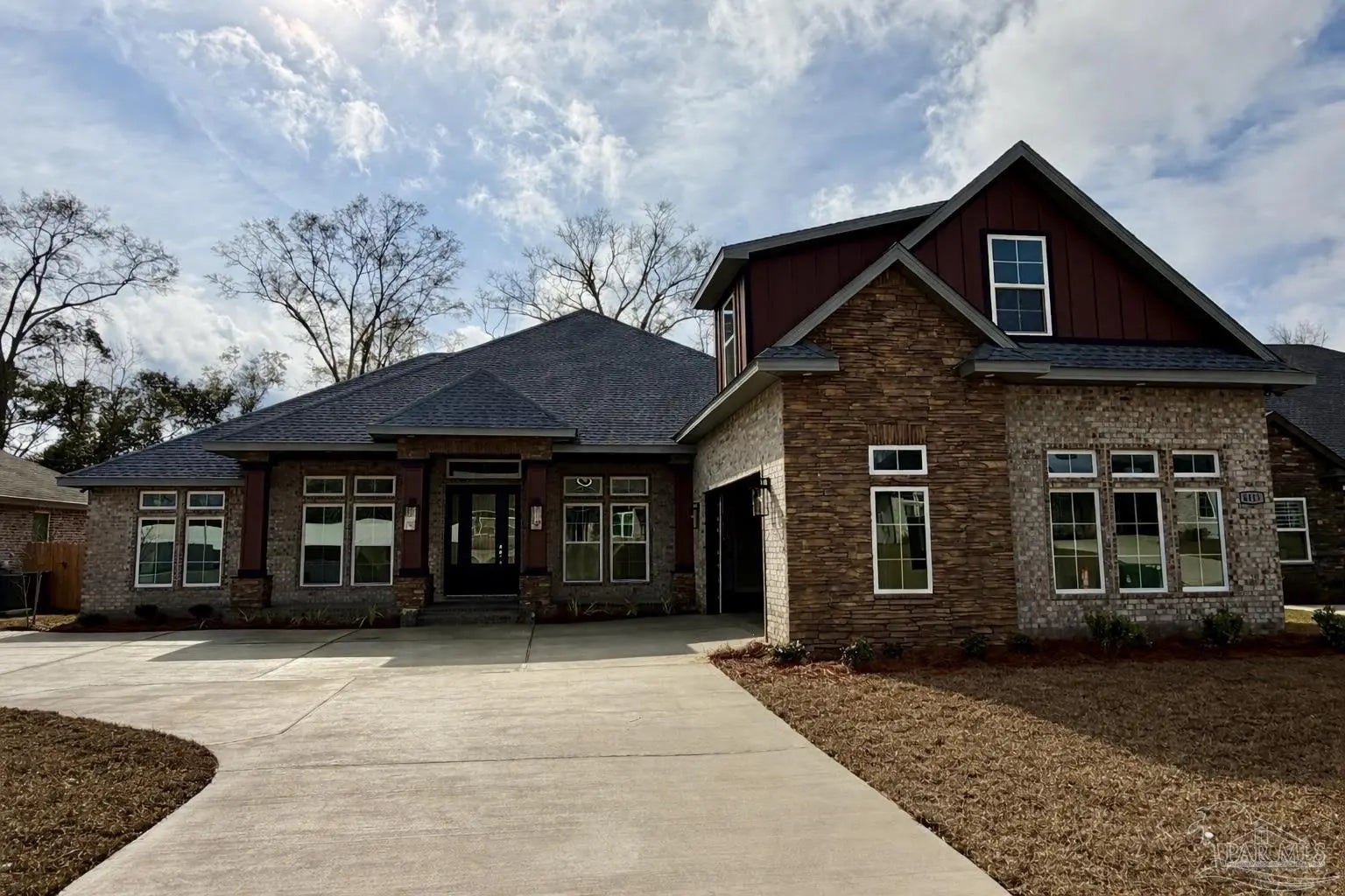 Photo of Listing #667412