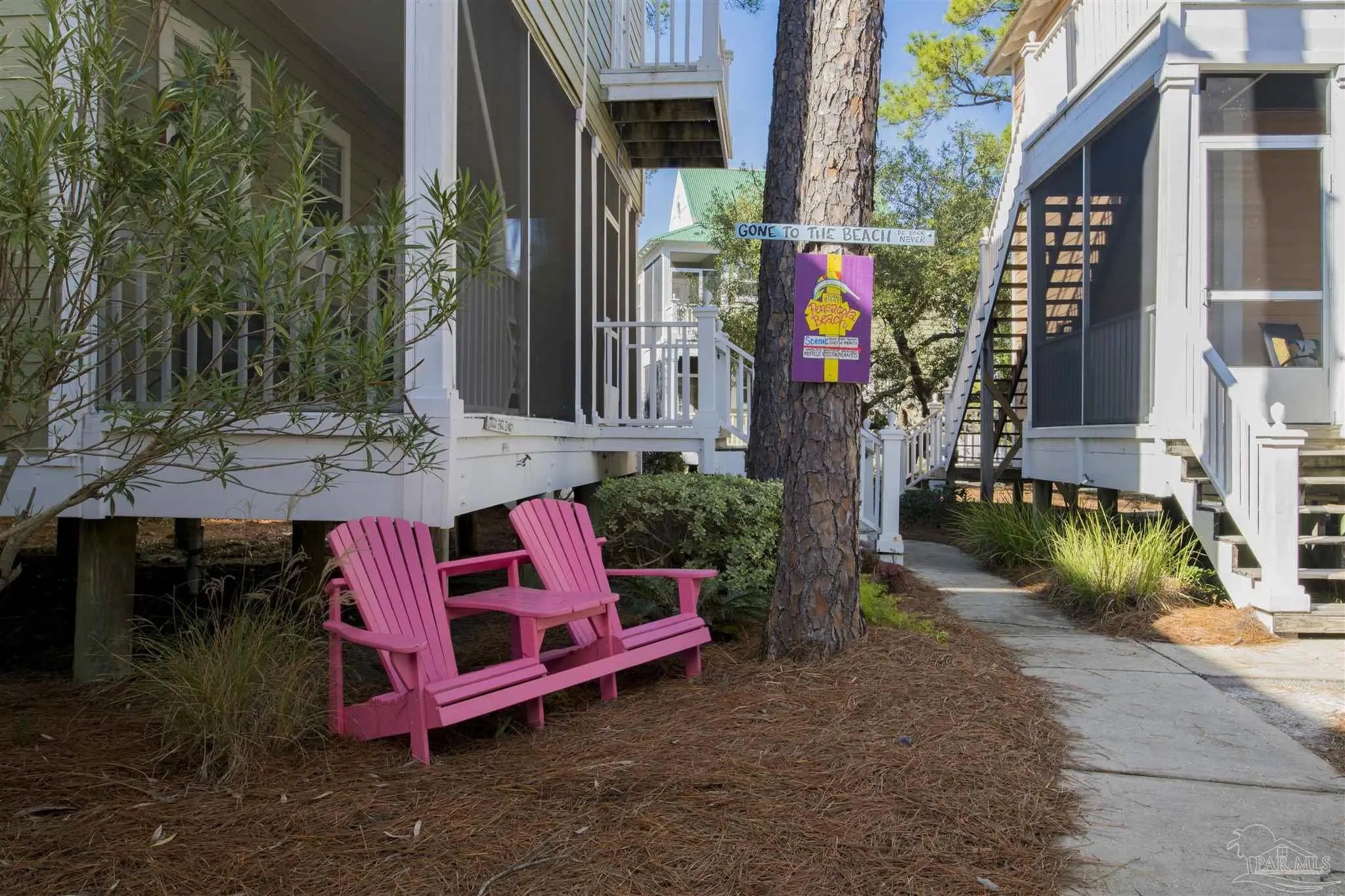 Photo of Listing #672556