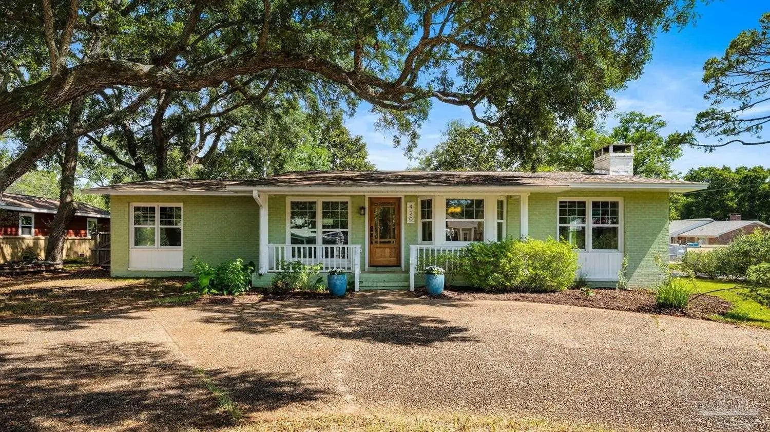 Photo of Listing #675650