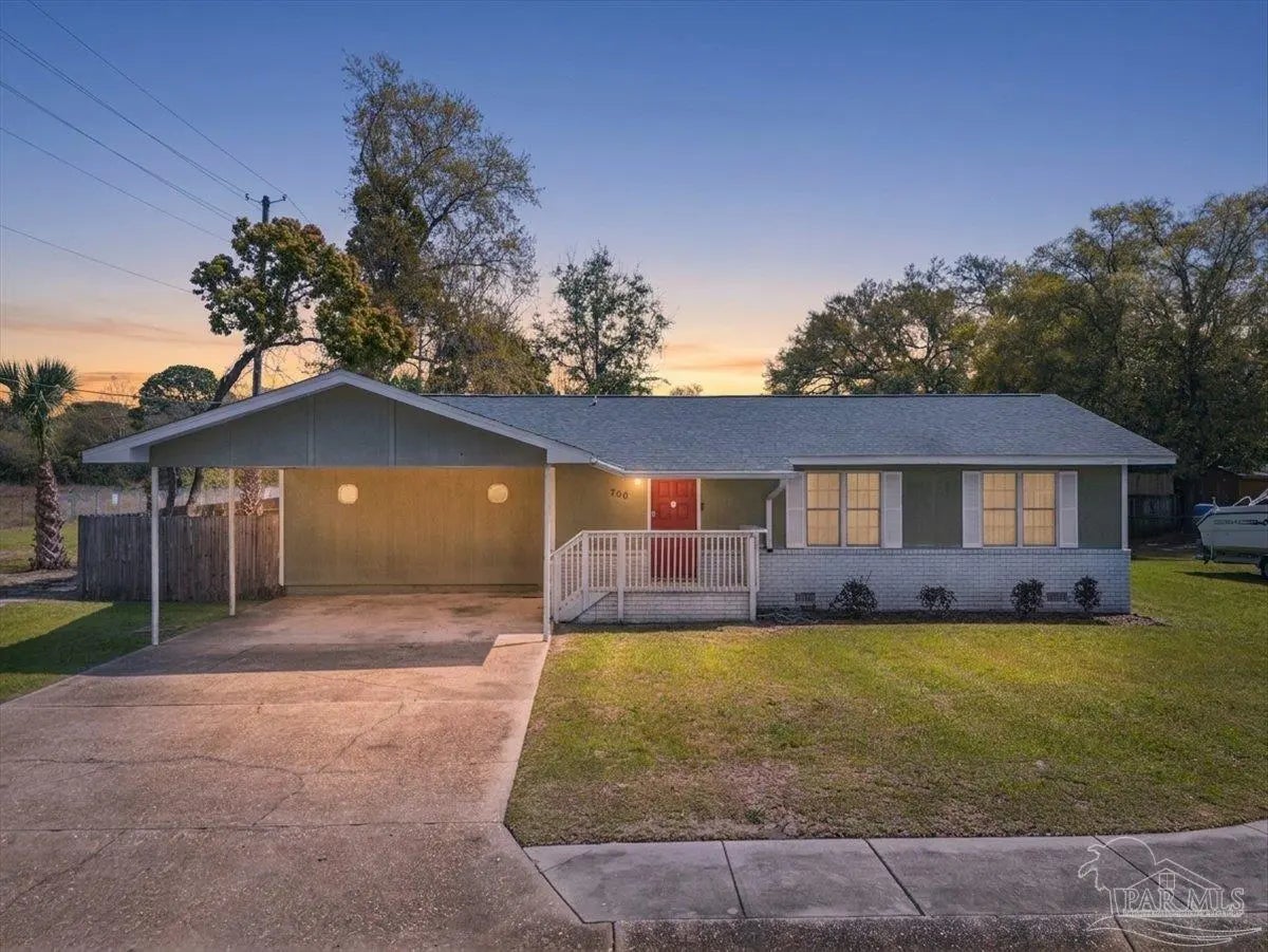 Photo of Listing #678288