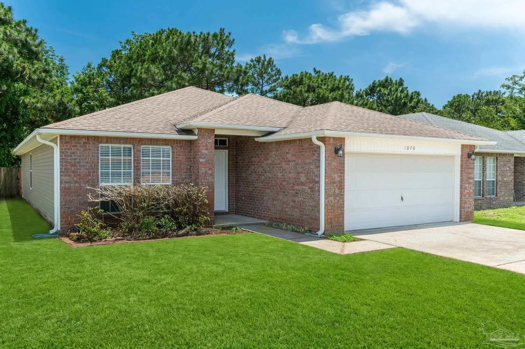 2070 Catline Cir, Navarre