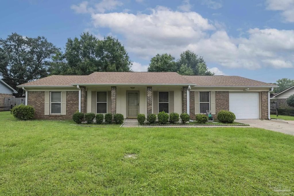 4022 Nowlinbury Dr, Pensacola