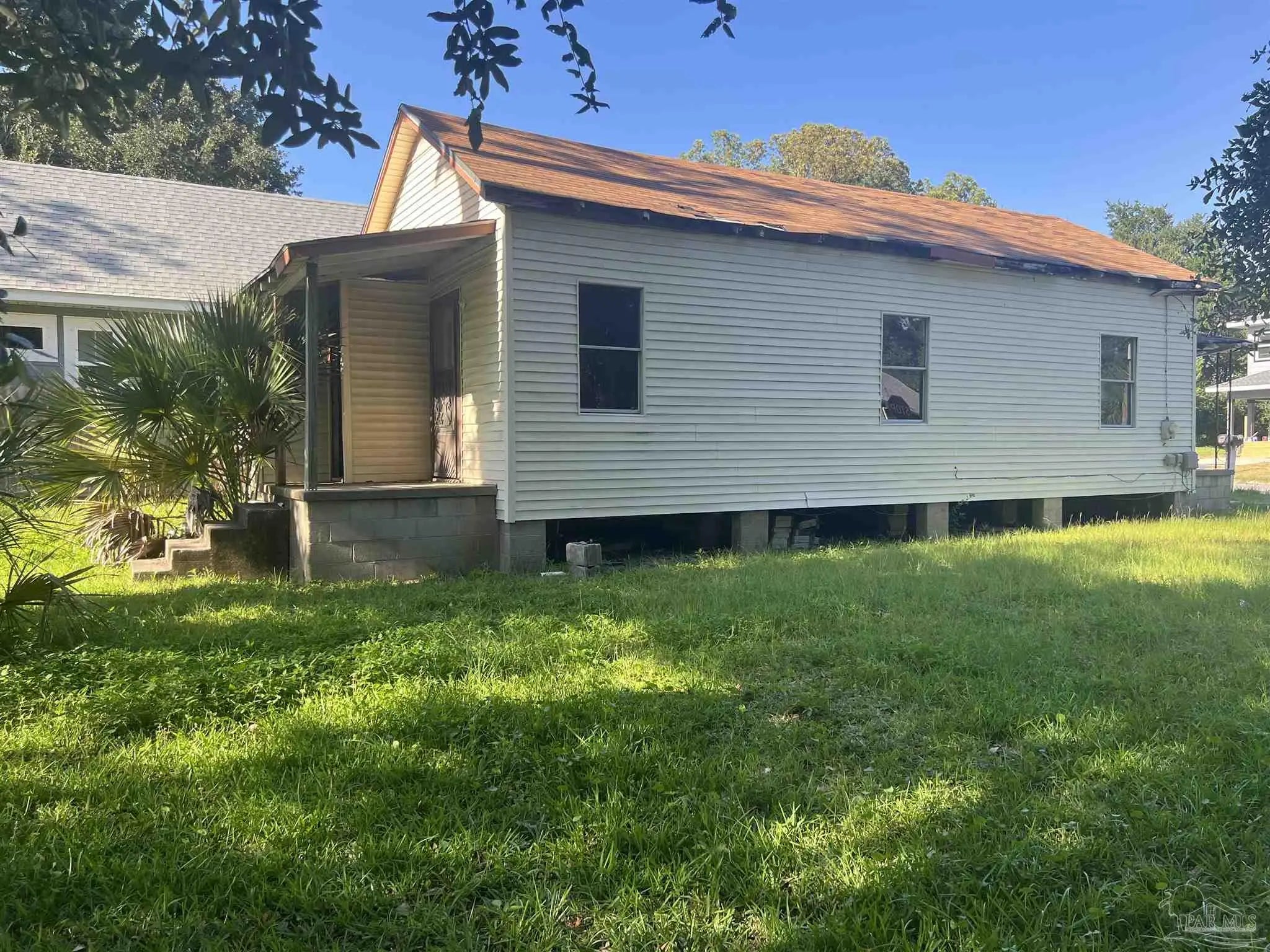 Photo of Listing #670327