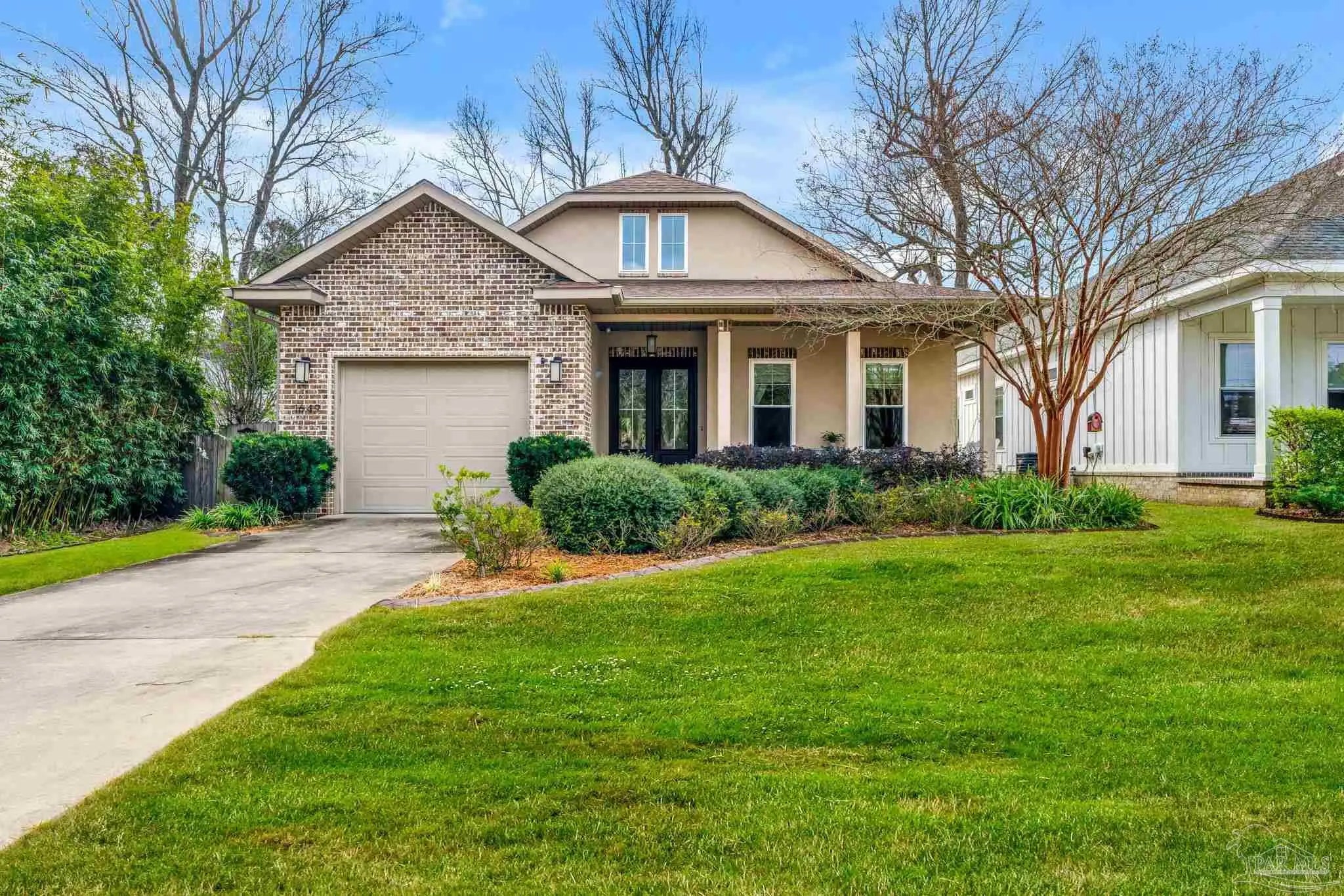 Photo of Listing #676632