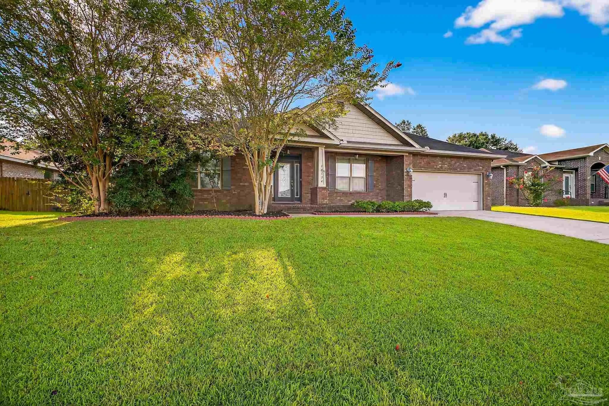 Photo of Listing #679129