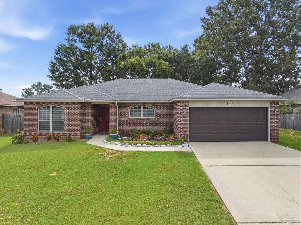 213 Millet Cir, Cantonment