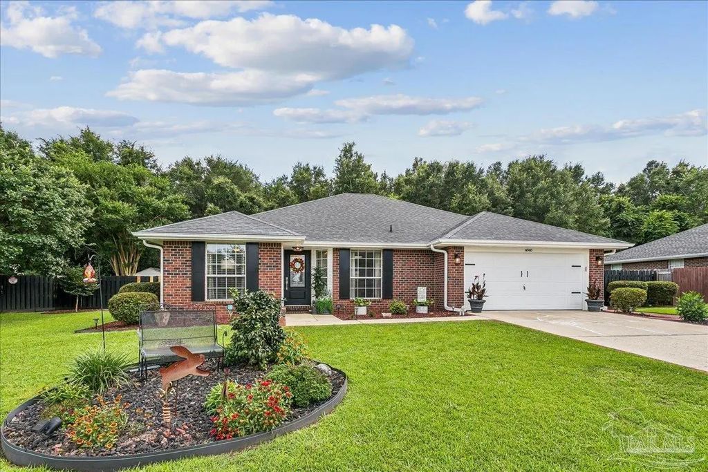 4848 La Casa Cir, Pace