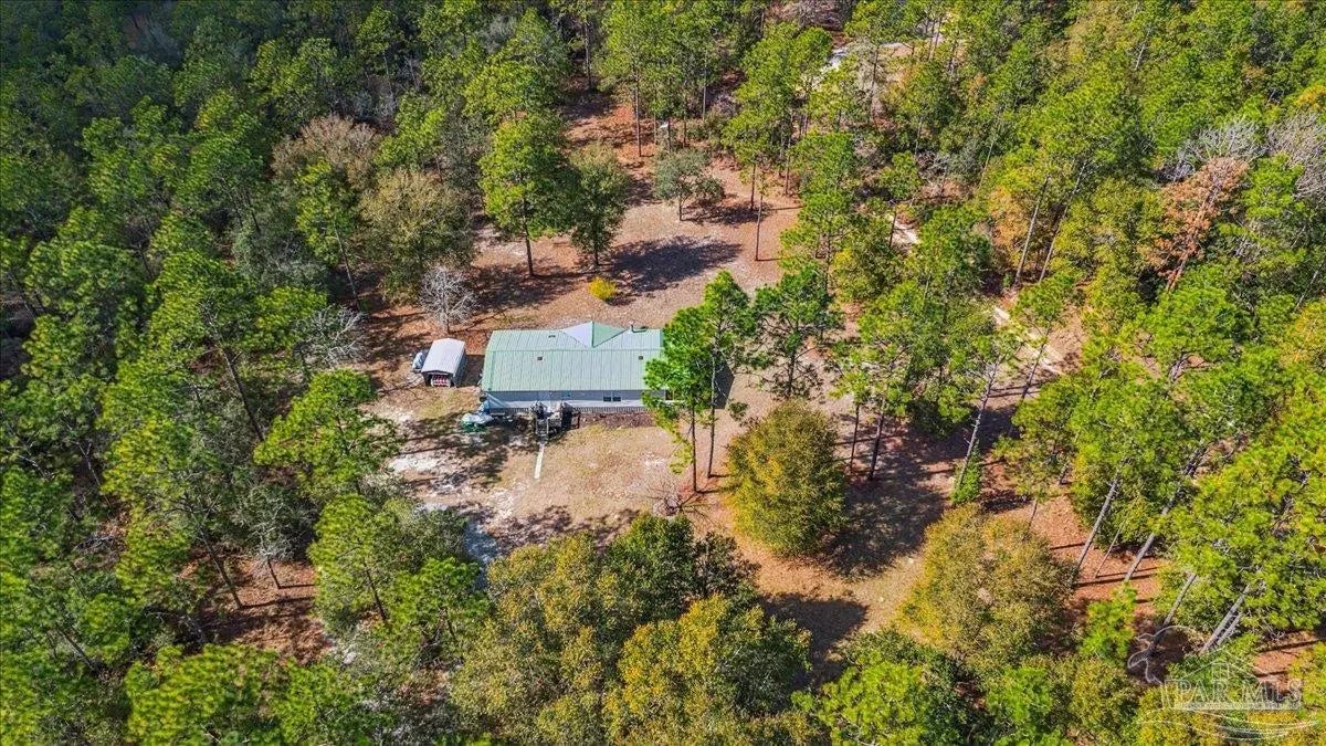 Photo of Listing #677404